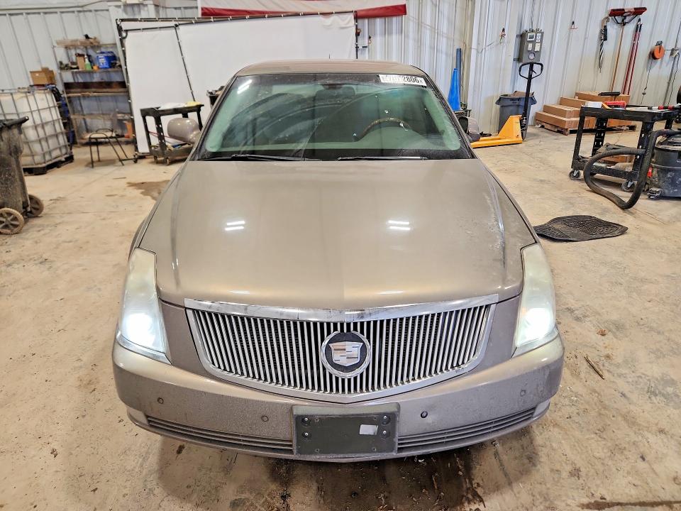 47072806 :رقم المزاد ، 1G6KD57Y86U163456 vin ، 2006 Cadillac Dts مزاد بيع