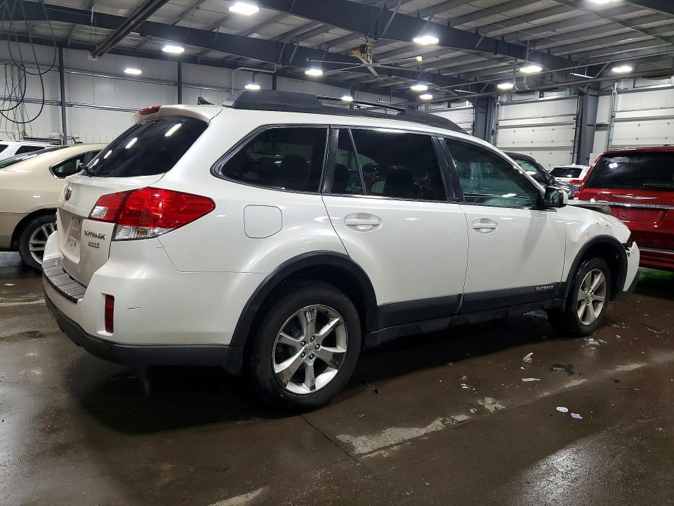 45797576 :رقم المزاد ، 4S4BRBKCXD3237287 vin ، 2013 Subaru Outback مزاد بيع