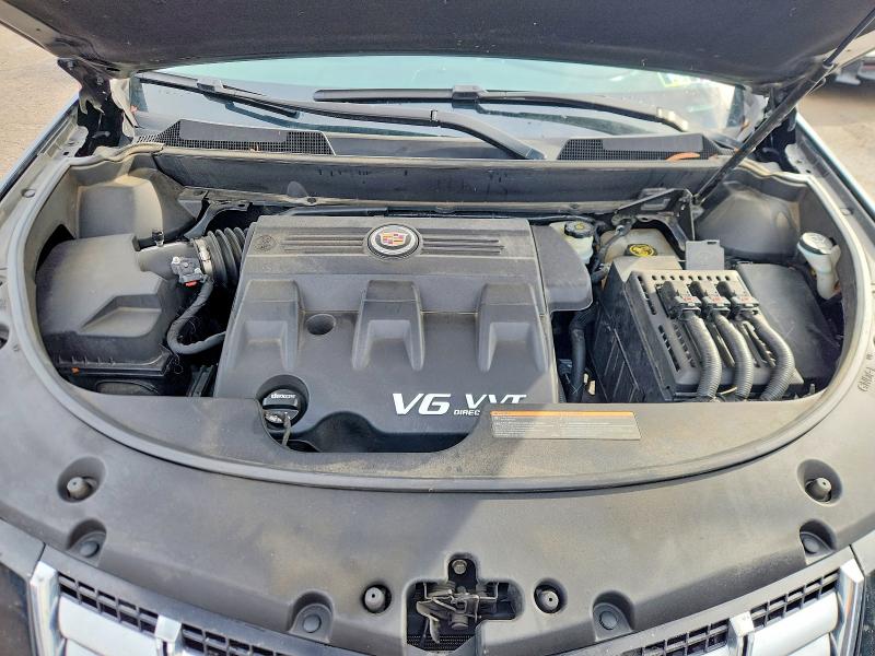 79723965 :رقم المزاد ، 3GYFNBE39FS547581 vin ، 2015 Cadillac Srx مزاد بيع