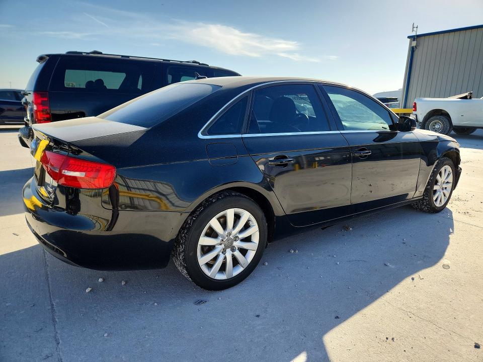 Продажа на аукционе авто 2013 Audi A4, vin: WAUAFAFLXDN051263, номер лота: 45800326