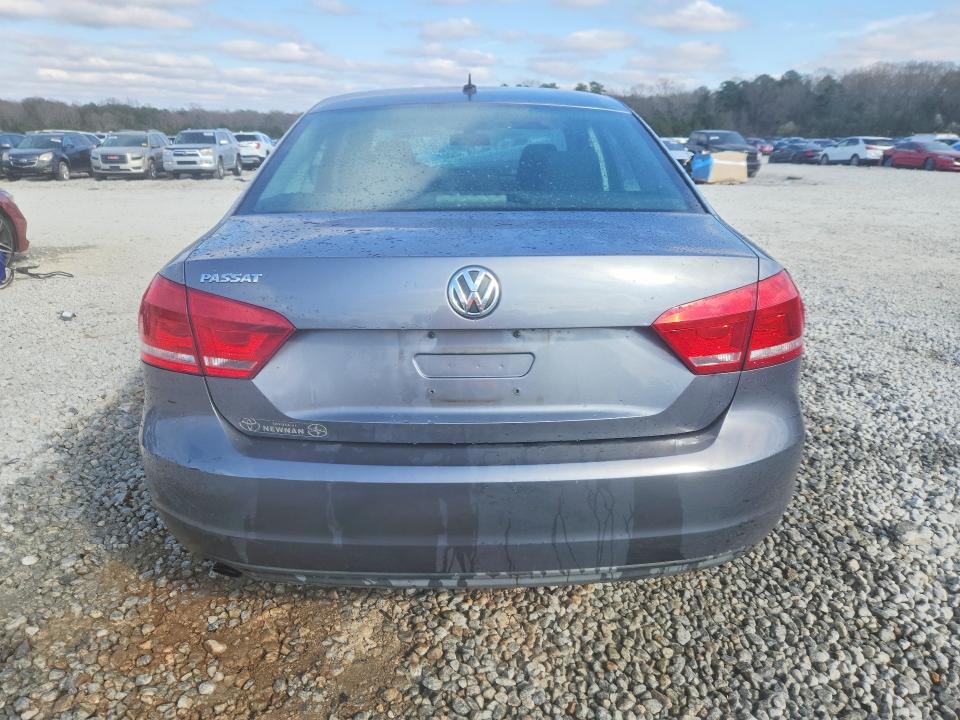 79641205 :رقم المزاد ، 1VWAH7A35DC120201 vin ، 2013 Volkswagen Passat مزاد بيع