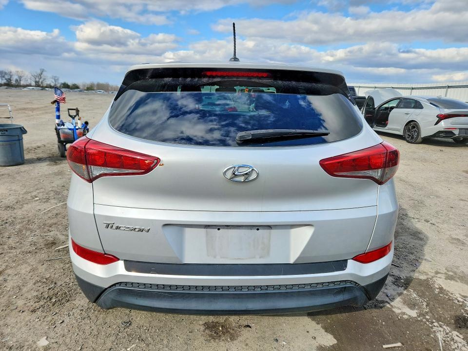 46555336 :رقم المزاد ، KM8J23A47GU257317 vin ، 2016 Hyundai Tucson مزاد بيع
