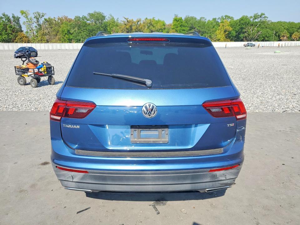 2018 Volkswagen Tiguan მანქანა იყიდება აუქციონზე, vin: 3VV1B7AX1JM021426, აუქციონის ნომერი: 47331526