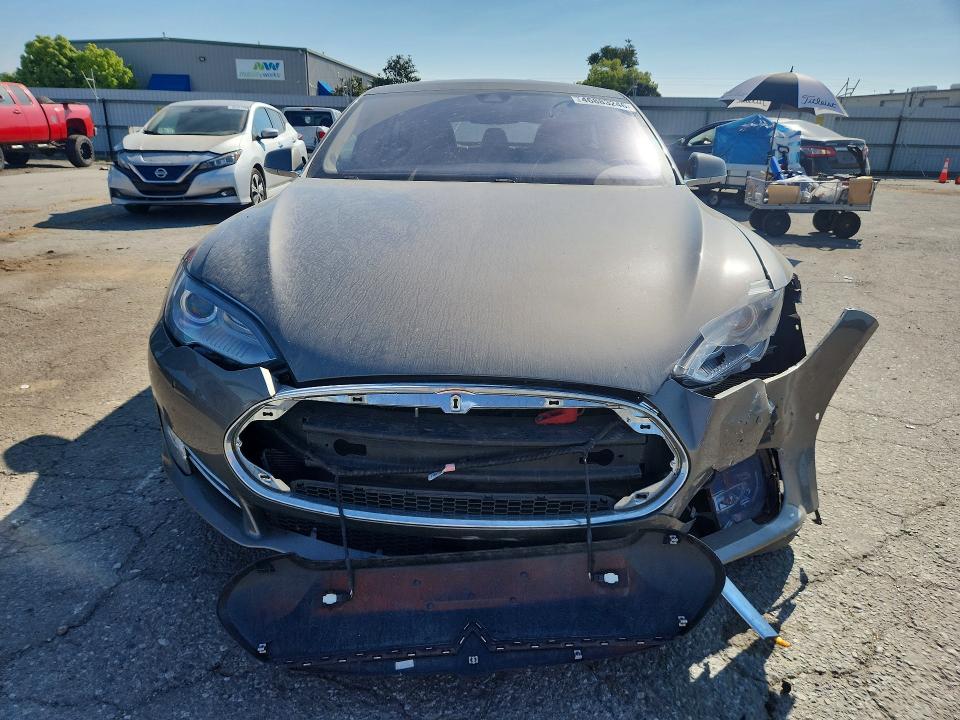 Aukcja sprzedaży 2015 Tesla Model S, vin: 5YJSA1H22FF088562, numer aukcji: 46883246