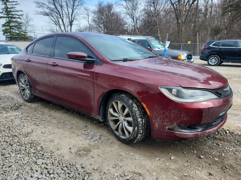 46365216 :رقم المزاد ، 1C3CCCBG5FN731409 vin ، 2015 Chrysler 200 مزاد بيع