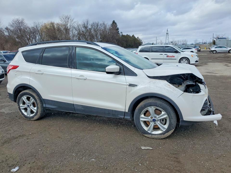 Продаж на аукціоні авто 2016 Ford Escape, vin: 1FMCU9G99GUC16115, номер лоту: 41960496
