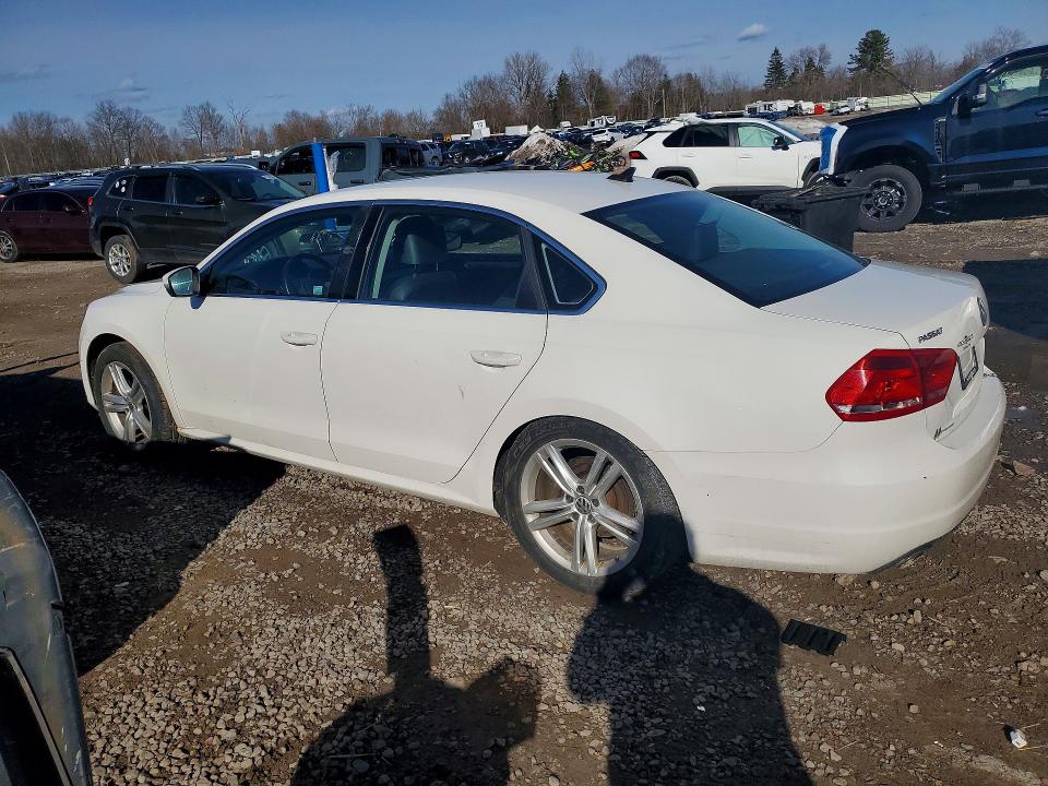 Продаж на аукціоні авто 2014 Volkswagen Passat, vin: 1VWBT7A31EC070756, номер лоту: 47211786