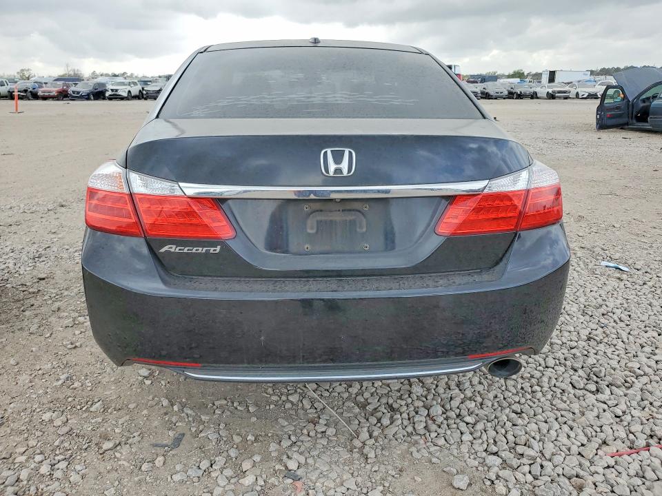 41874346 :رقم المزاد ، 1HGCR2F89FA077241 vin ، 2015 Honda Accord مزاد بيع
