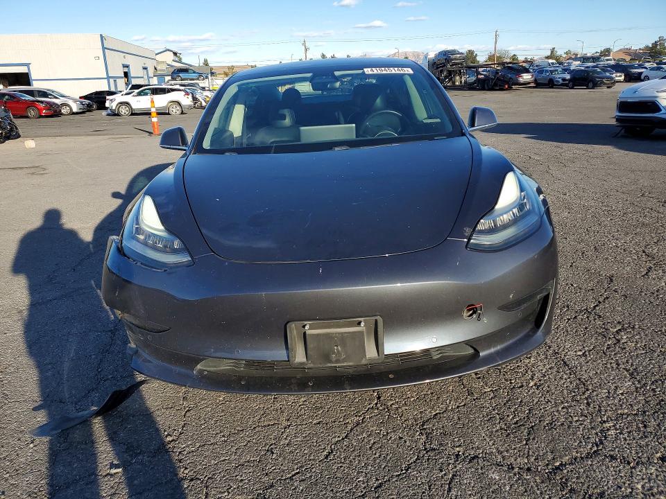 41945146 :رقم المزاد ، 5YJ3E1EA9LF803644 vin ، 2020 Tesla Model 3 مزاد بيع