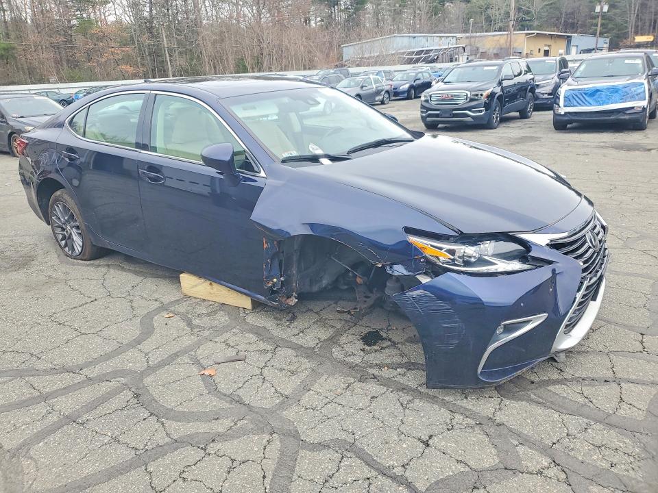 2018 Lexus Es 350 მანქანა იყიდება აუქციონზე, vin: 58ABK1GG1JU107844, აუქციონის ნომერი: 46191266