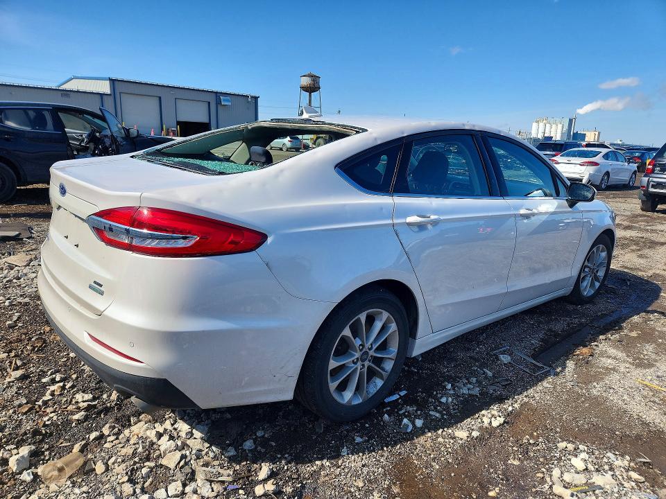 Продажа на аукционе авто 2020 Ford Fusion, vin: 3FA6P0HD2LR254817, номер лота: 46010486