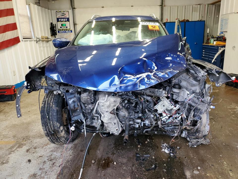 47512116 :رقم المزاد ، 5N1AT2MV3LC802957 vin ، 2020 Nissan Rogue مزاد بيع