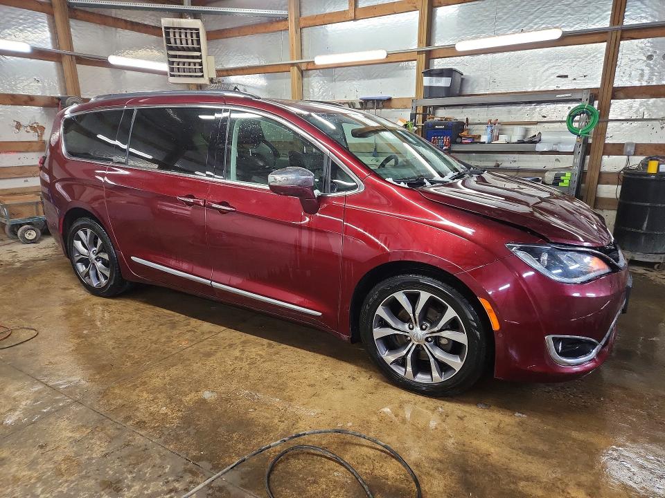 Продажа на аукционе авто 2019 Chrysler Pacifica, vin: 2C4RC1GG8KR541796, номер лота: 46014096