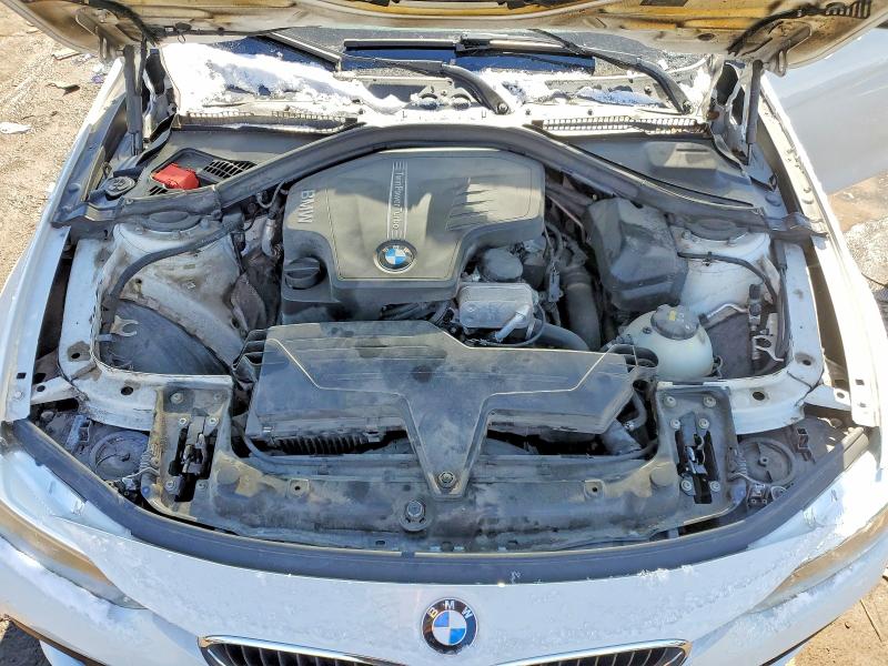 Продаж на аукціоні авто 2016 Bmw 320, vin: WBA8A3C57GK689622, номер лоту: 46070706