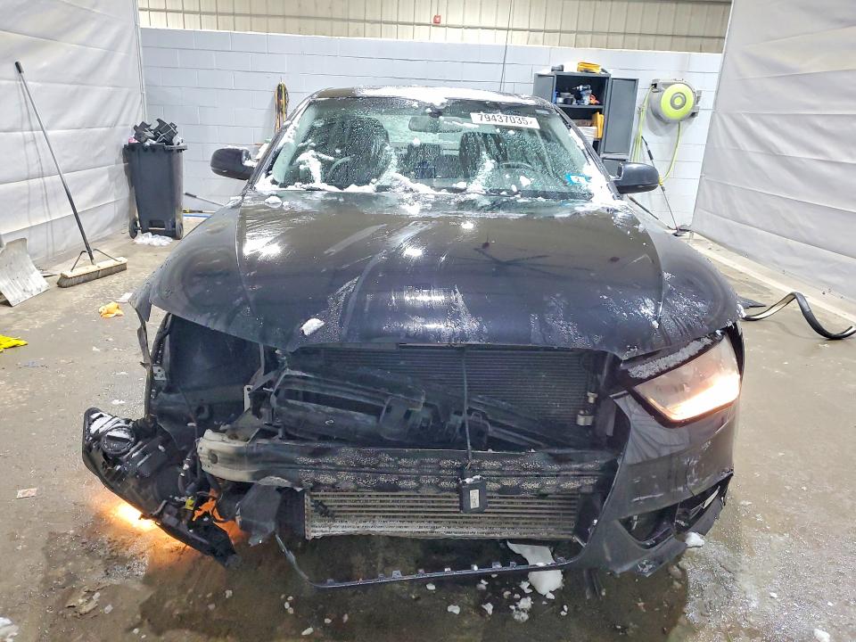 Продаж на аукціоні авто 2014 Audi A4, vin: WAUBFAFLXEN040236, номер лоту: 79437035