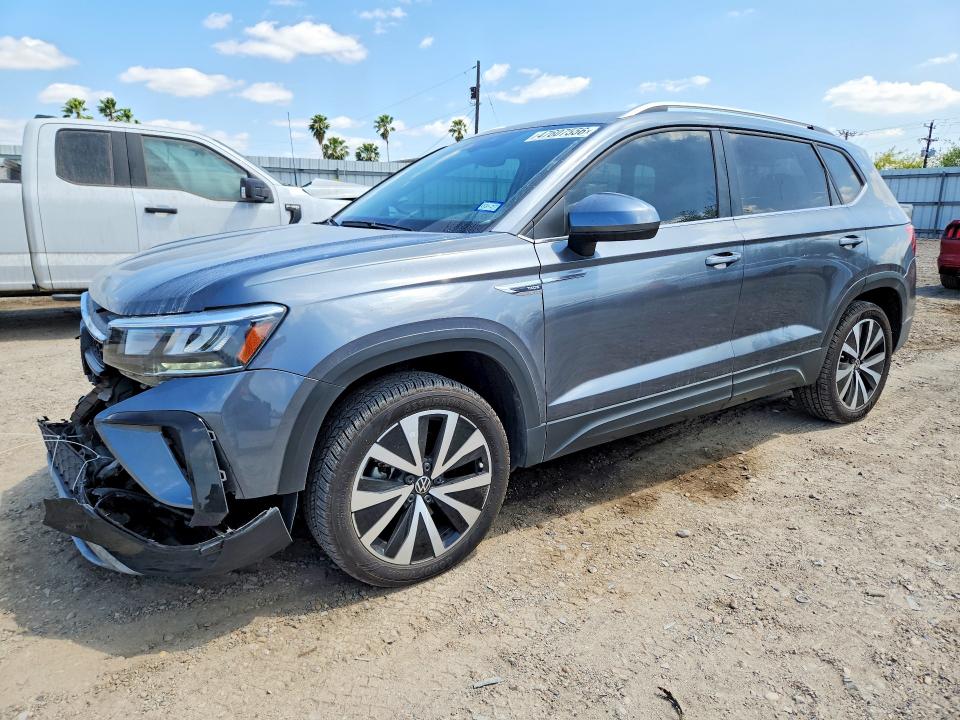 47607556 :رقم المزاد ، 3VVSX7B25RM072593 vin ، 2024 Volkswagen Taos مزاد بيع