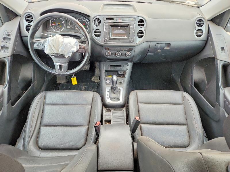 2016 Volkswagen Tiguan მანქანა იყიდება აუქციონზე, vin: WVGAV7AX1GW607280, აუქციონის ნომერი: 47109486