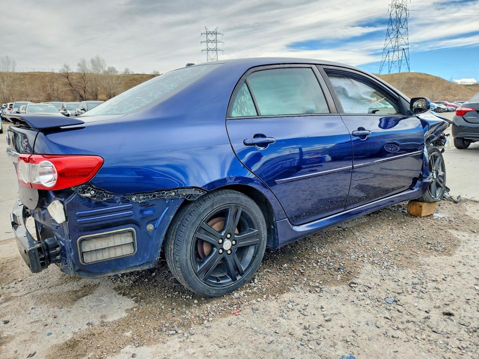 2013 Toyota Corolla მანქანა იყიდება აუქციონზე, vin: 5YFBU4EE7DP097556, აუქციონის ნომერი: 45642356