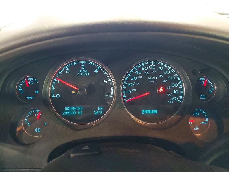 Продажа на аукционе авто 2010 Chevrolet Suburban, vin: 1GNUCHE07AR100830, номер лота: 47016886
