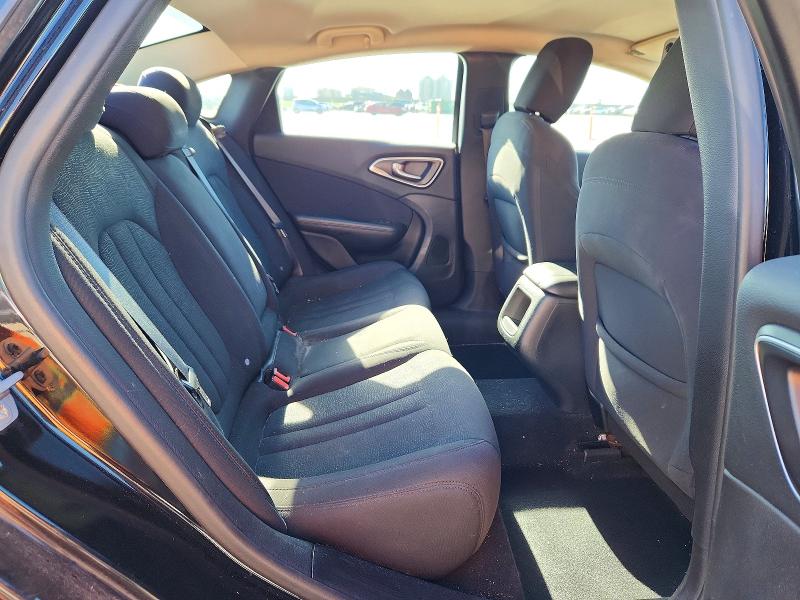 2015 Chrysler 200 მანქანა იყიდება აუქციონზე, vin: 1C3CCCAB3FN603062, აუქციონის ნომერი: 45547596