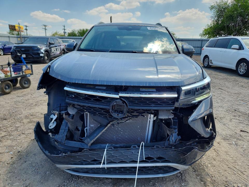47607556 :رقم المزاد ، 3VVSX7B25RM072593 vin ، 2024 Volkswagen Taos مزاد بيع