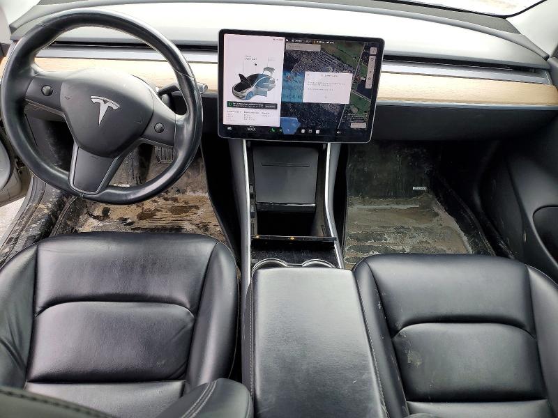 41757316 :رقم المزاد ، 5YJ3E1EB8JF106973 vin ، 2018 Tesla Model 3 مزاد بيع