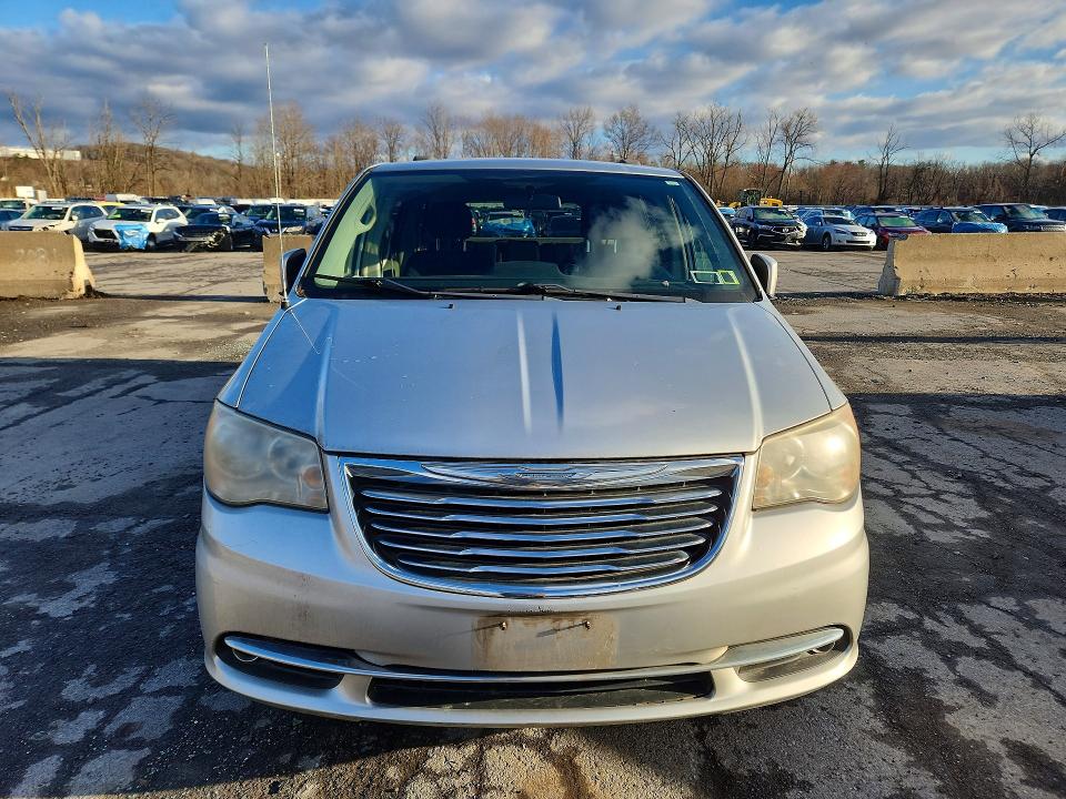2011 Chrysler Town & Country მანქანა იყიდება აუქციონზე, vin: 2A4RR5DG4BR797406, აუქციონის ნომერი: 46345456