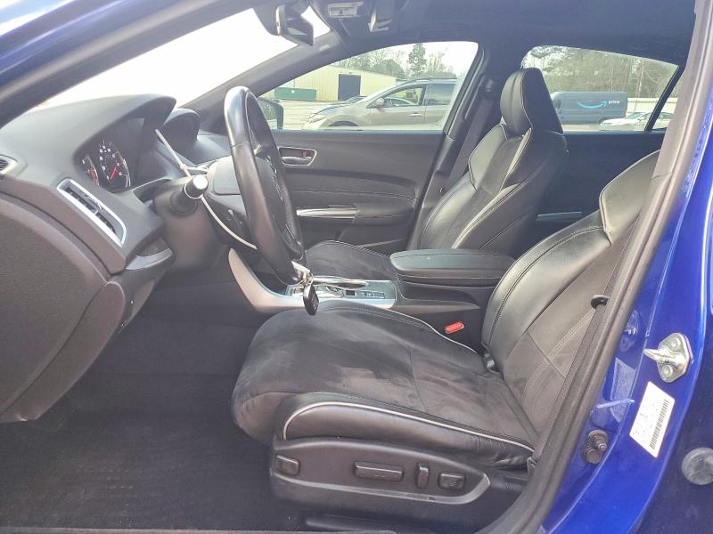 79958975 :رقم المزاد ، 19UUB2F63JA002115 vin ، 2018 Acura Tlx مزاد بيع