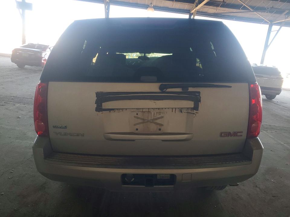 55807856 :رقم المزاد ، 1GKFC13017R213407 vin ، 2007 Gmc Yukon مزاد بيع