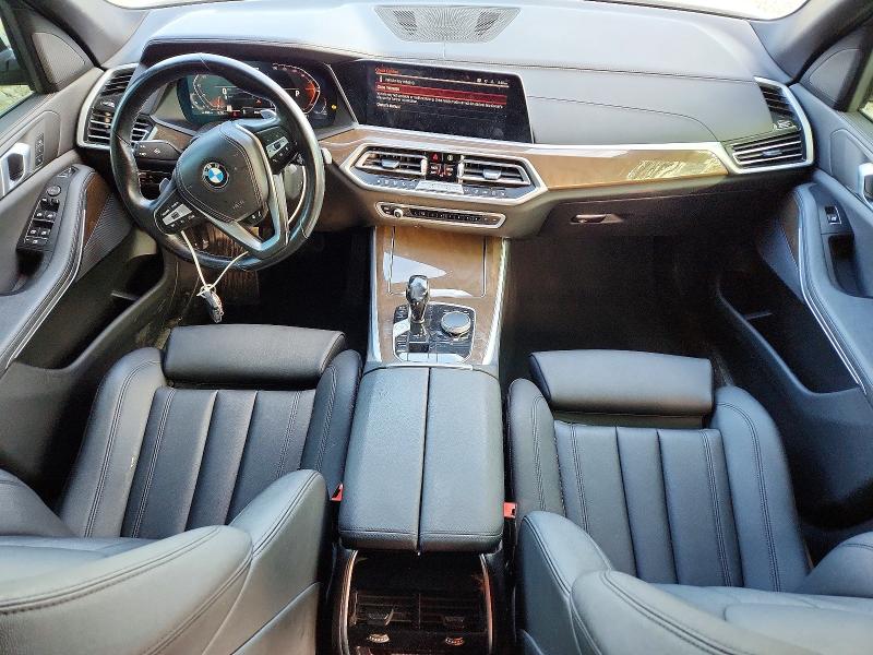 47813526 :رقم المزاد ، 5UXCR6C06M9E85605 vin ، 2021 Bmw X5 مزاد بيع