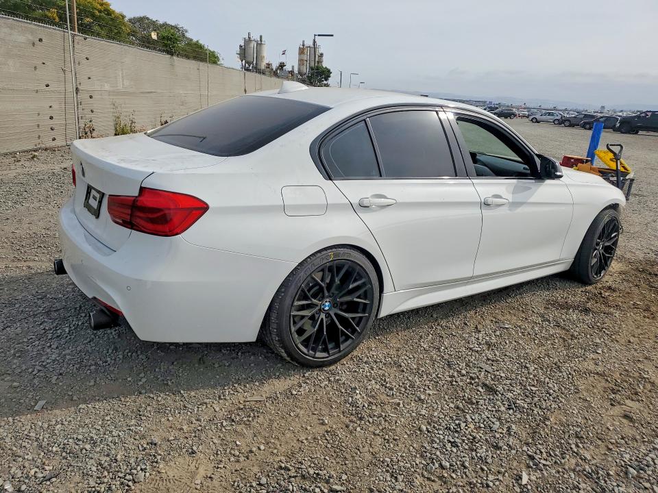 Продаж на аукціоні авто 2017 Bmw 340, vin: WBA8B3G5XHNU35135, номер лоту: 47979586