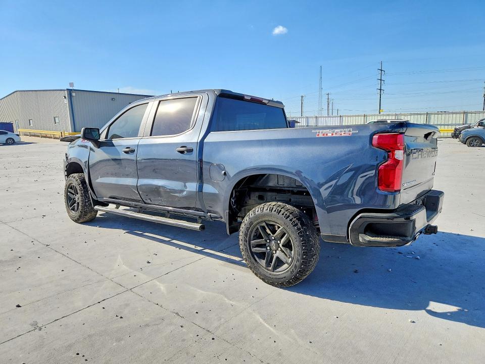 47032956 :رقم المزاد ، 1GCPYCEF4MZ302835 vin ، 2021 Chevrolet Silverado مزاد بيع