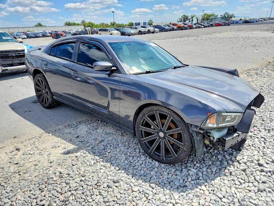 46643486 :رقم المزاد ، 2C3CDXHG4EH100623 vin ، 2014 Dodge Charger مزاد بيع