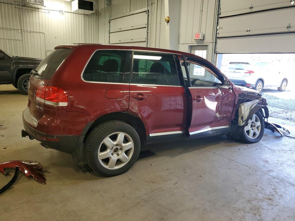 2004 Volkswagen Touareg მანქანა იყიდება აუქციონზე, vin: WVGPZ77LX4D086618, აუქციონის ნომერი: 48349786