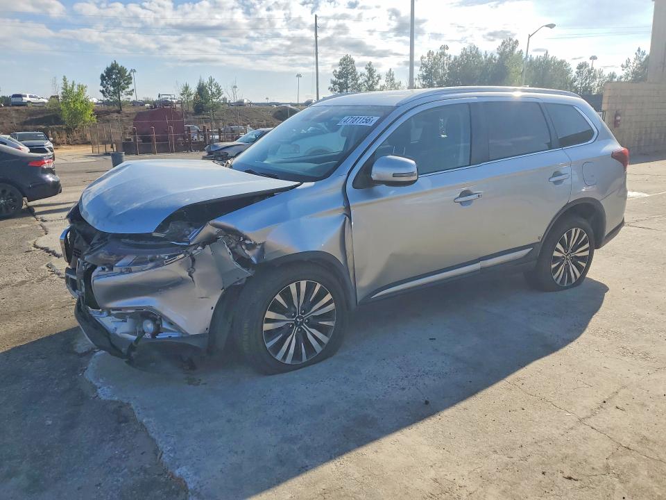 Продаж на аукціоні авто 2020 Mitsubishi Outlander, vin: JA4AD3A38LJ001005, номер лоту: 47181156