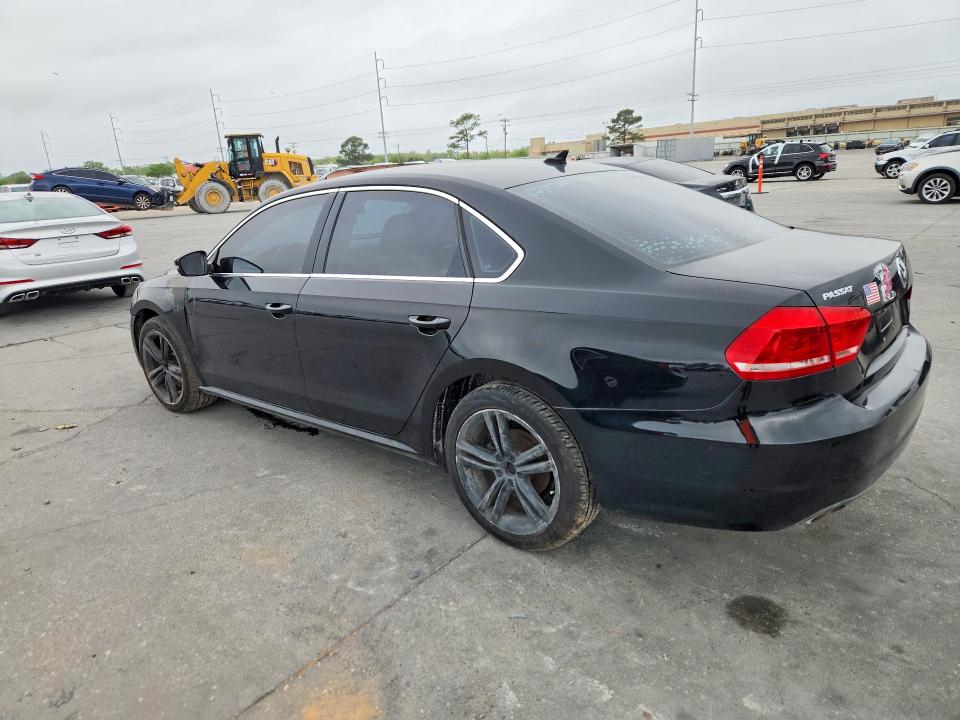 2015 Volkswagen Passat მანქანა იყიდება აუქციონზე, vin: 1VWBV7A39FC014107, აუქციონის ნომერი: 48082236