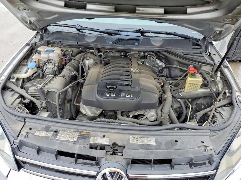 79654555 :رقم المزاد ، WVGEF9BP2ED015260 vin ، 2014 Volkswagen Touareg مزاد بيع