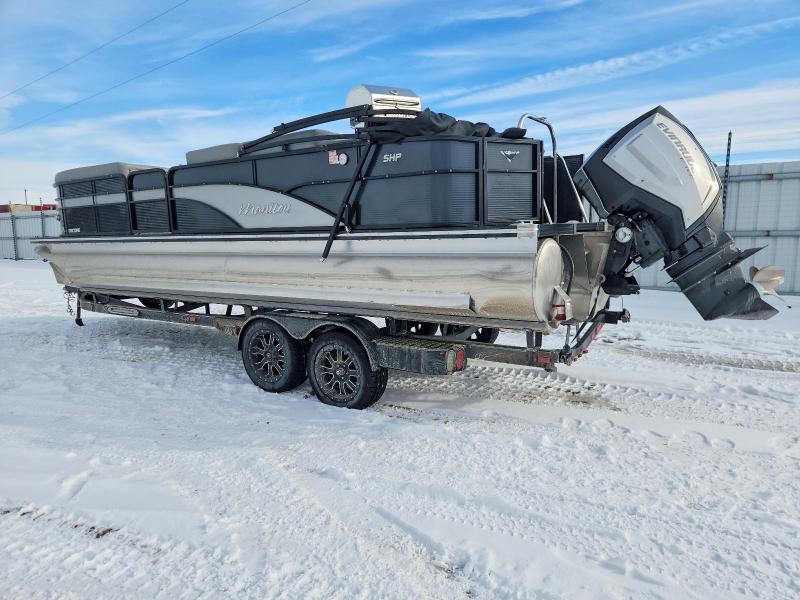 2019 Manitowoc Boat მანქანა იყიდება აუქციონზე, vin: USTII48362E919, აუქციონის ნომერი: 47837136
