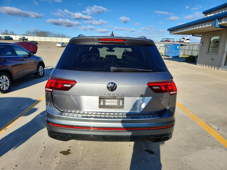 2022 Volkswagen Tiguan მანქანა იყიდება აუქციონზე, vin: 3VV8B7AX4NM170031, აუქციონის ნომერი: 46331286