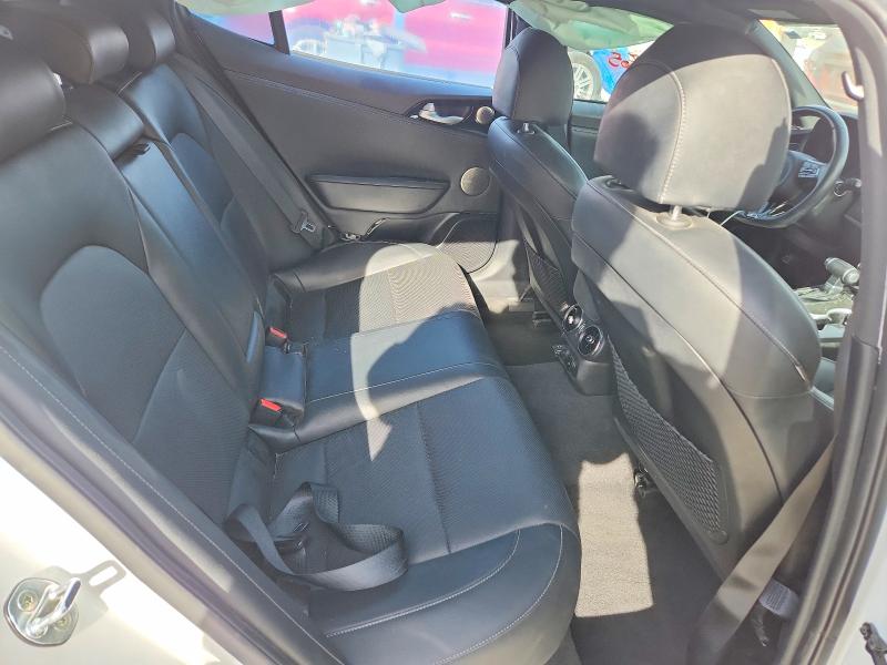 47633856 :رقم المزاد ، KNAE15LA6M6093840 vin ، 2021 Kia Stinger مزاد بيع