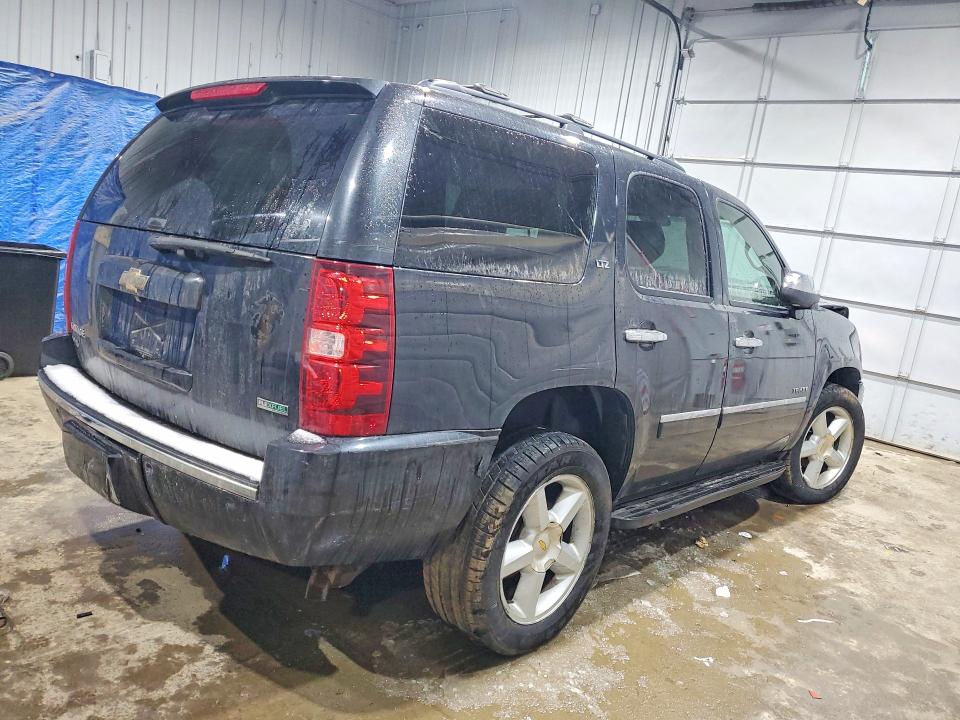 2010 Chevrolet Tahoe მანქანა იყიდება აუქციონზე, vin: 1GNUKCE0XAR120009, აუქციონის ნომერი: 79614135
