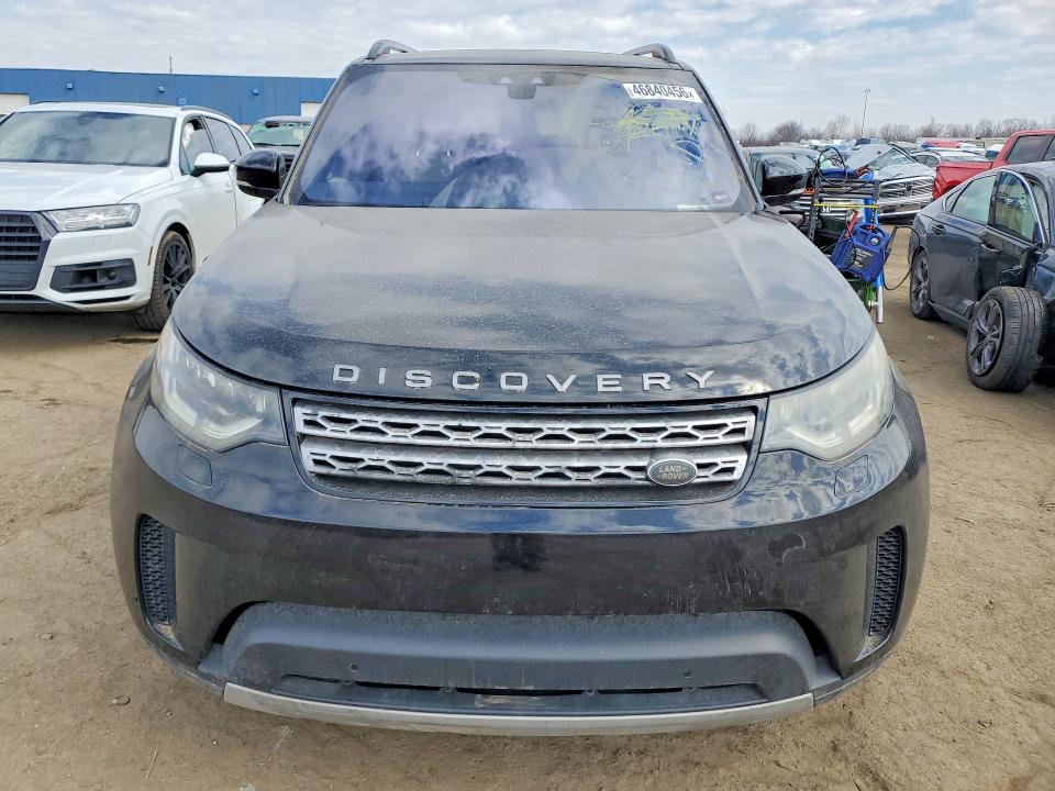 Auction sale of the 2018 Land Rover Discovery, vin: SALRR2RVXJA059052, lot number: 46840456
