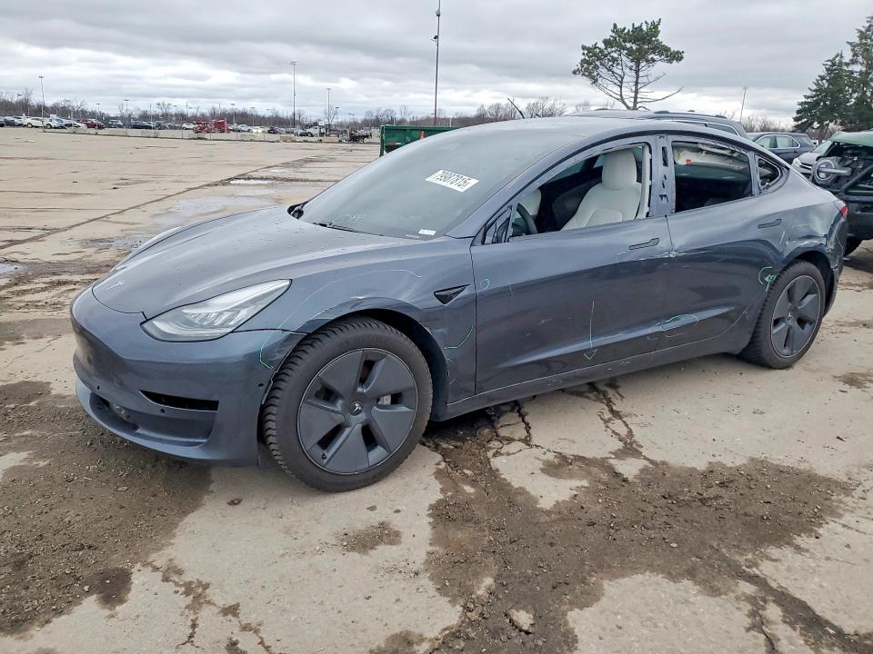 Продажа на аукционе авто 2021 Tesla Model 3, vin: 5YJ3E1EB4MF847898, номер лота: 79987815
