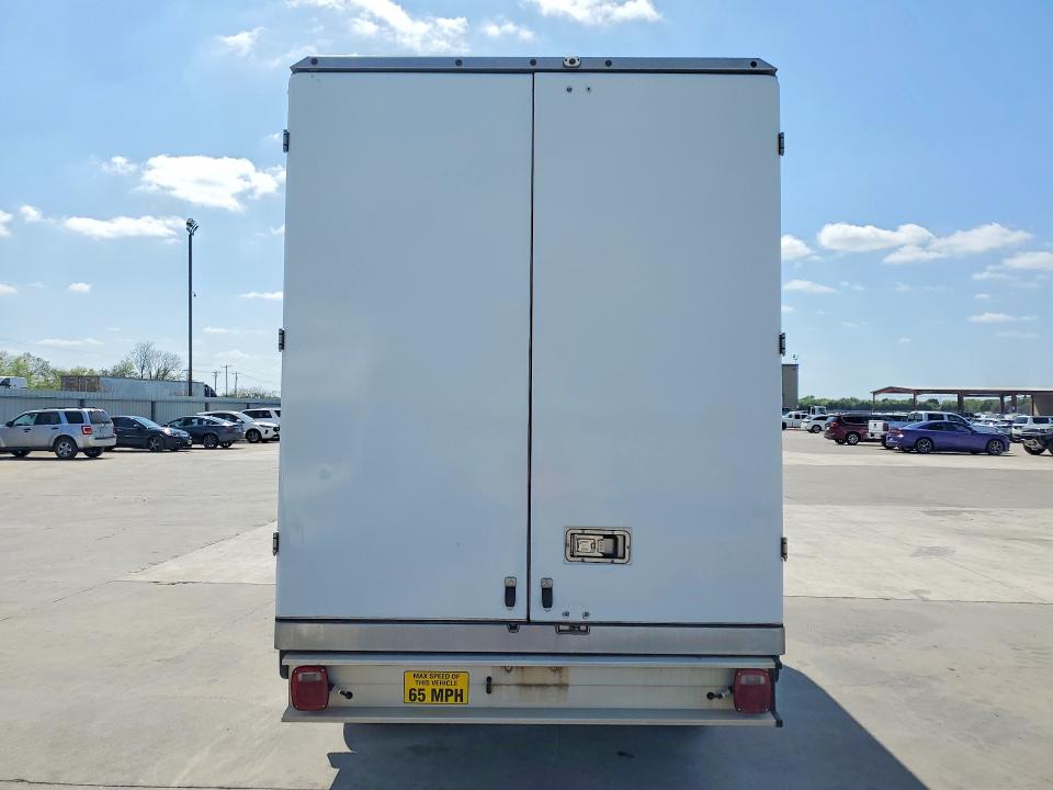 46946546 :رقم المزاد ، 1FDBW5Z83NKA01650 vin ، 2022 Ford Transit مزاد بيع