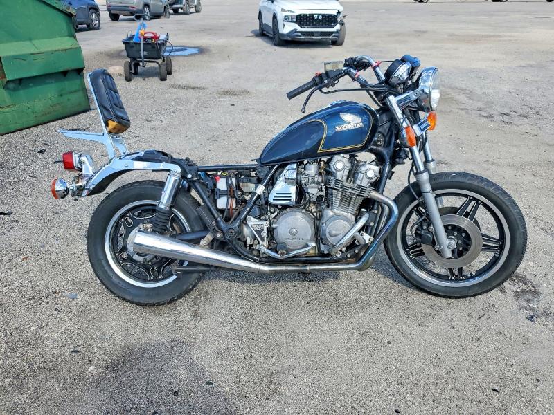 46277526 :رقم المزاد ، JH2SC0404BC103179 vin ، 1981 Honda Cb900 مزاد بيع
