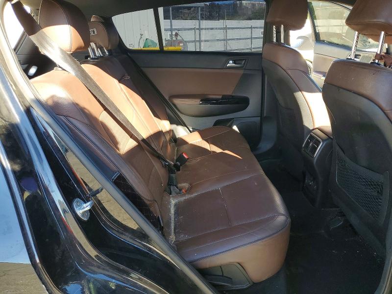 Продажа на аукционе авто 2017 Kia Sportage, vin: KNDPR3A60H7218337, номер лота: 42023176