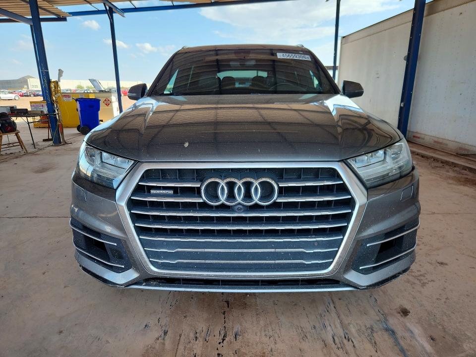 2017 Audi Q7 მანქანა იყიდება აუქციონზე, vin: WA1LAAF77HD032818, აუქციონის ნომერი: 45659306