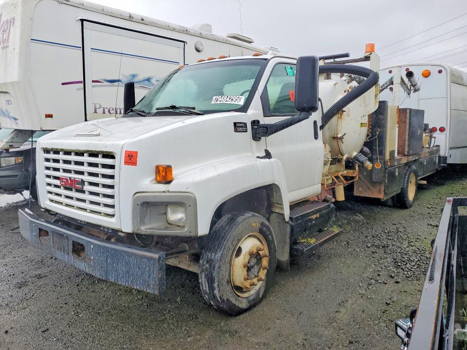59711996 :رقم المزاد ، 1GDJ6E1E43F520516 vin ، 2003 Gmc C6500 مزاد بيع