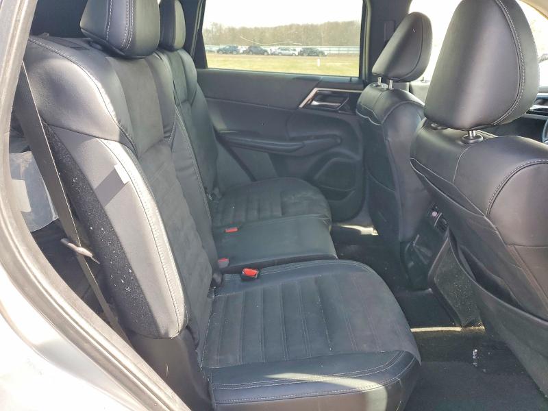 Продаж на аукціоні авто 2022 Mitsubishi Outlander, vin: JA4J4UA82NZ042509, номер лоту: 46339006
