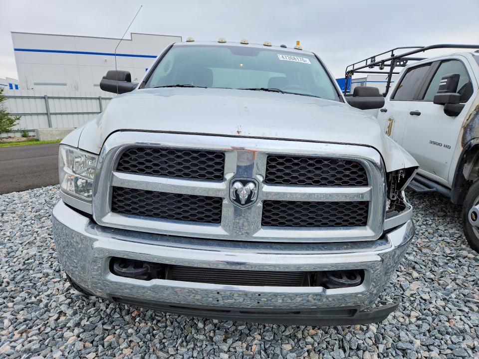 47368176 :رقم المزاد ، 3C63RRGL8HG754625 vin ، 2017 Ram 3500 مزاد بيع